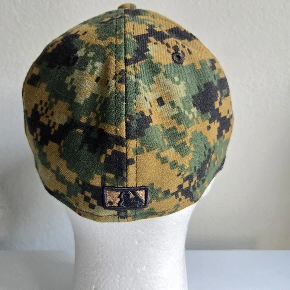 MLB Chicago Cubs New Era 59Fifty Cap Digital camo 7¼ Hat On Field Salute Service - Picture 4 of 9